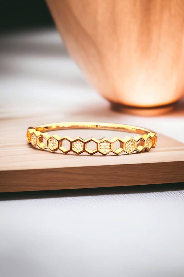 Luxury Gold-Plated Honeycomb Bangle | Elegant & Trendy Jewelry